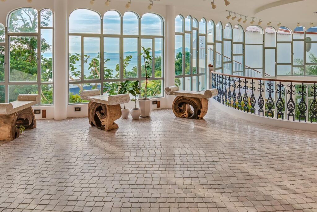 lobby lounge and sea view